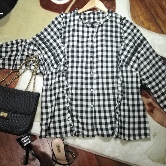 Zara Plaid Top - Picture 2 of 4